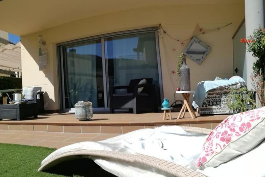 Residence Avec Piscine Face A La Mer, 1Ere Ligne Llança Екстериор снимка