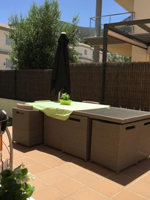 Residence Avec Piscine Face A La Mer, 1Ere Ligne Llança Екстериор снимка